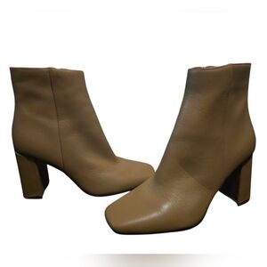 Marc Fisher Tan Leather Ankle Boots | Size 7.5